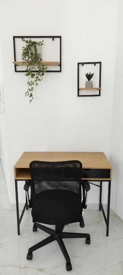 Large And Modern Apartment In The Centre Of Malta Mosta Exteriör bild