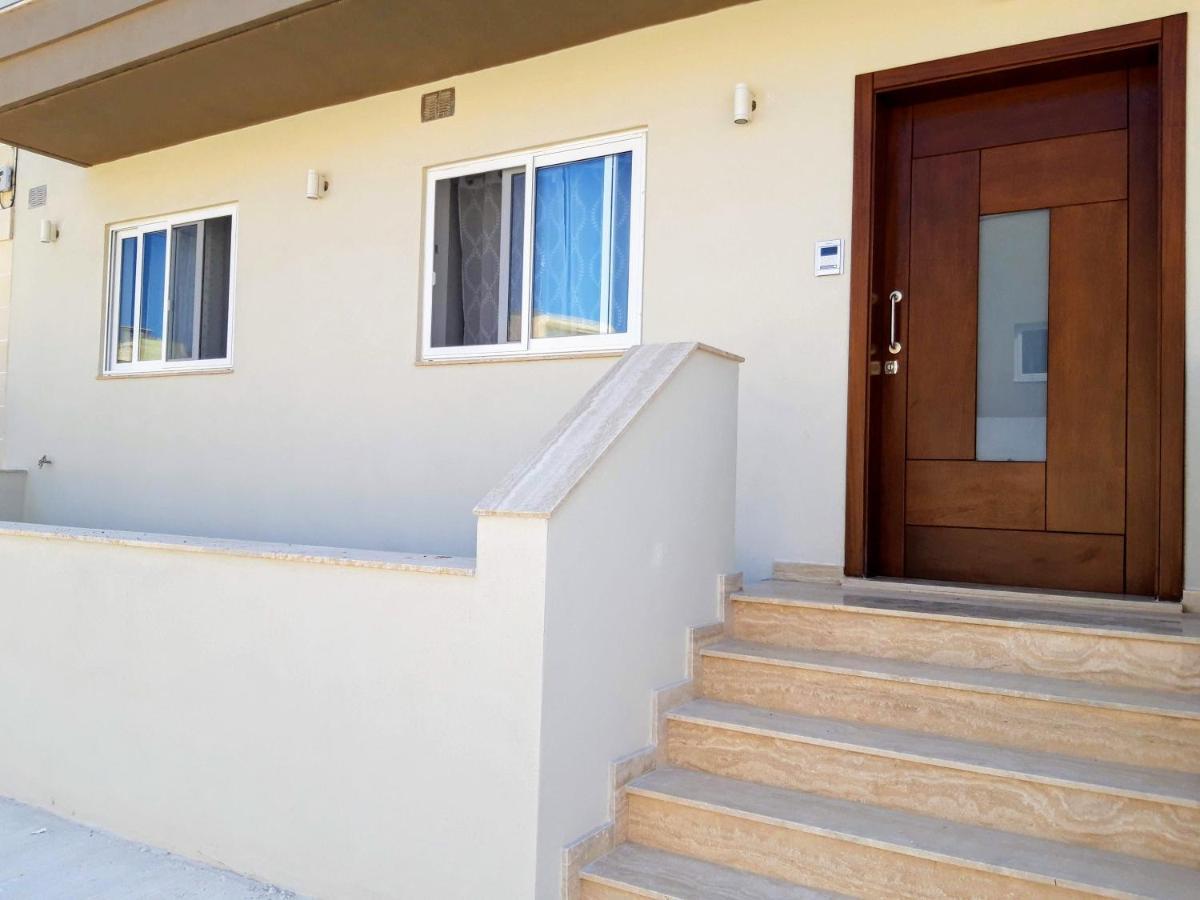 Large And Modern Apartment In The Centre Of Malta Mosta Exteriör bild