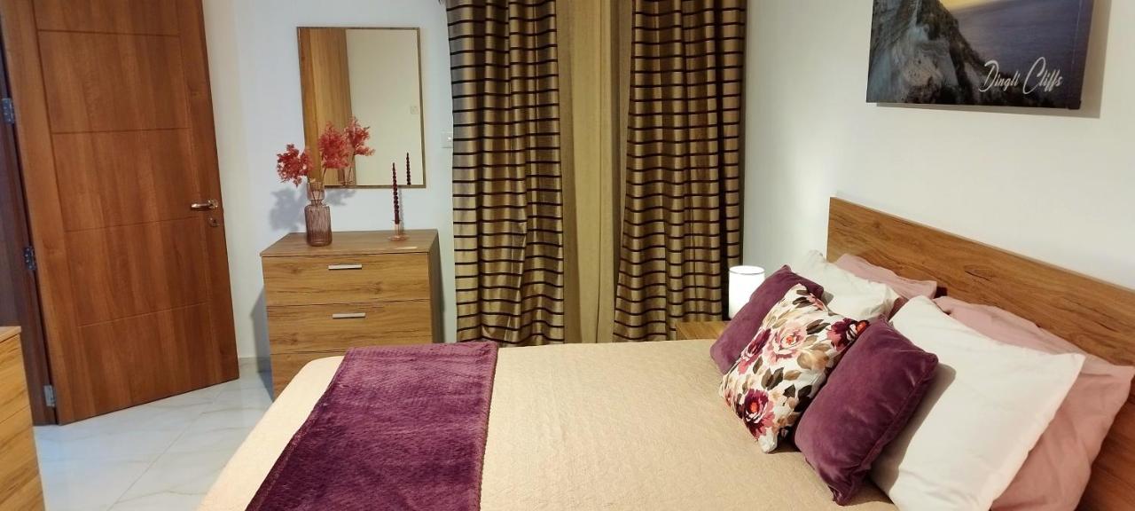 Large And Modern Apartment In The Centre Of Malta Mosta Exteriör bild